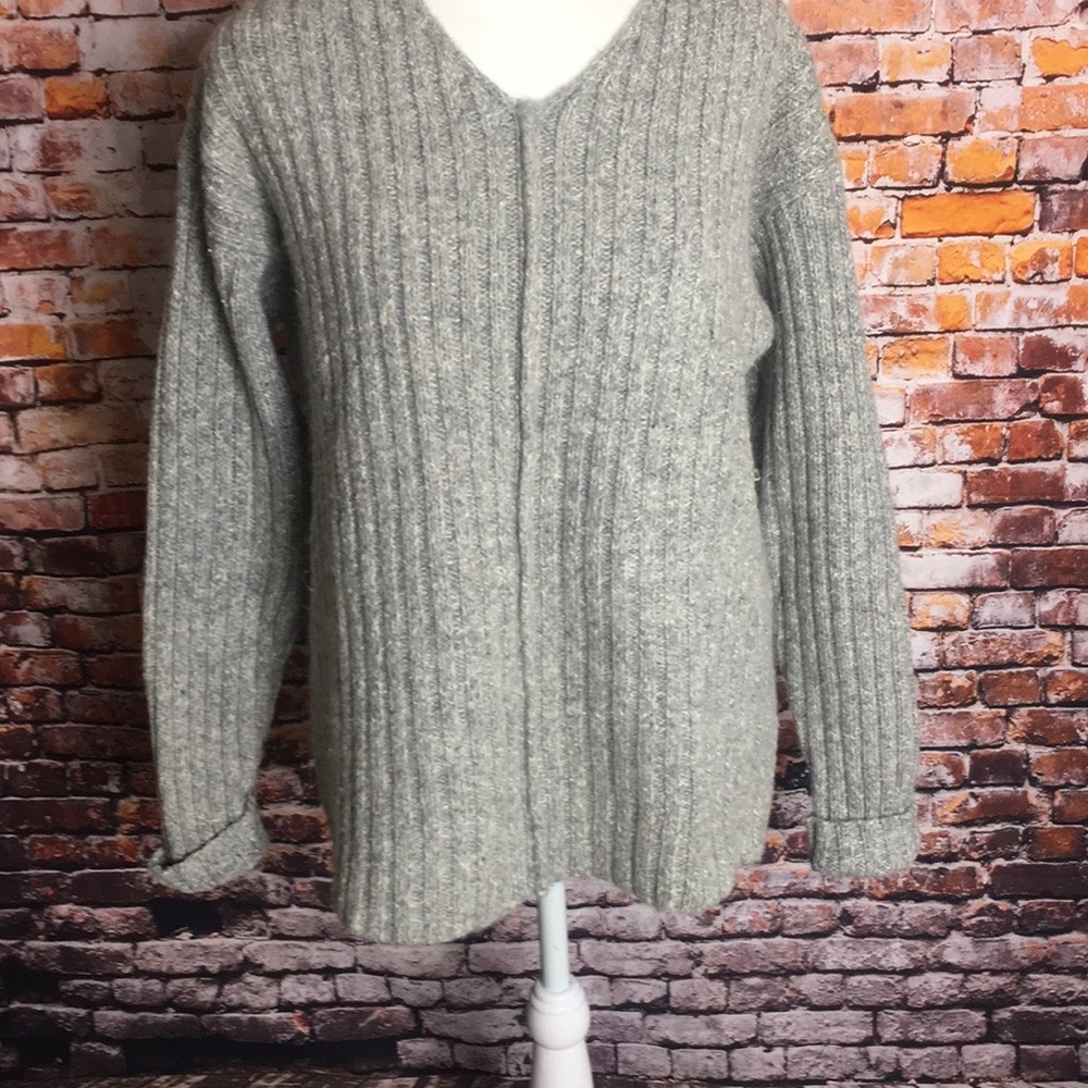 Vintage The Limited Heavy Wool Blend Gray Pullover V-neck sweater